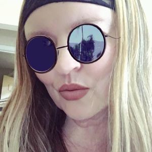 Meet your Posher, Bonnie